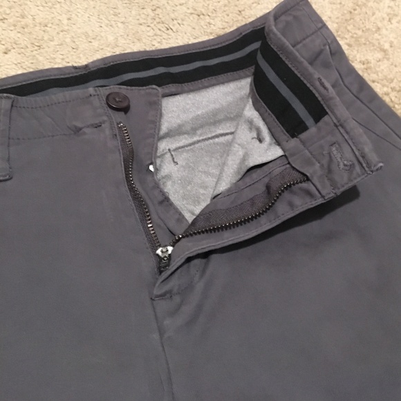 Saks Fifth Avenue Active Gray Pants 30x30 - Picture 3 of 7